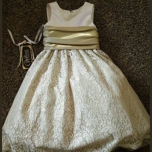 Flower girl dress formal Winnie couture size 6